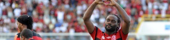 Em novo dia de Love, Fla vence Bangu, mas leva sufoco no fim
