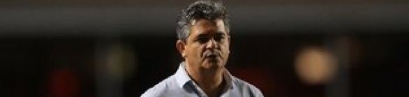 Ney Franco elogia time e culpa desgaste físico por empate