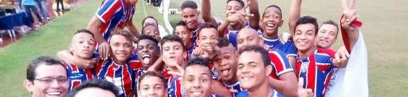 Invicta, equipe sub-15 do Bahia bate Atlético-MG e leva Copa Dois de Julho