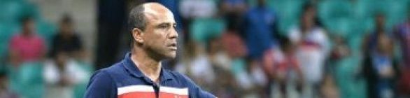 Soares fala sobre lance duvidoso e lamenta derrota: “Resultado injusto”