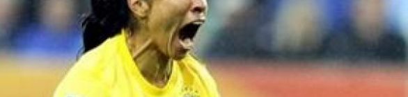 Rainha do futebol, Marta pode bater recorde de Pelé na seleção