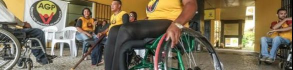 Sudesb doa dez cadeiras de rodas e beneficia paratletas de basquete em Itabuna